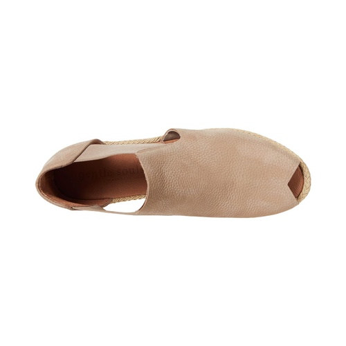  Gentle Souls by Kenneth Cole Noa Elastic Slip-On