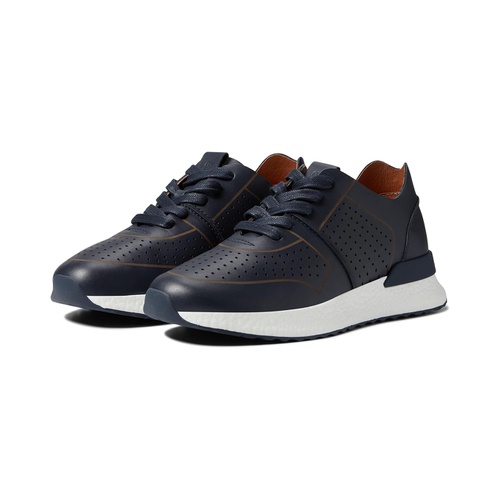  Gentle Souls by Kenneth Cole Laurence Jogger