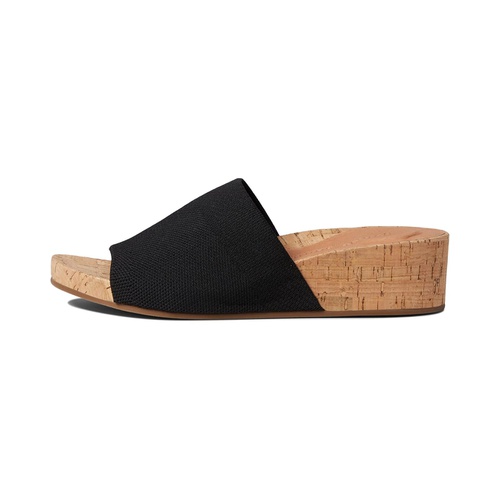  Gentle Souls by Kenneth Cole Gisele Wedge Slide