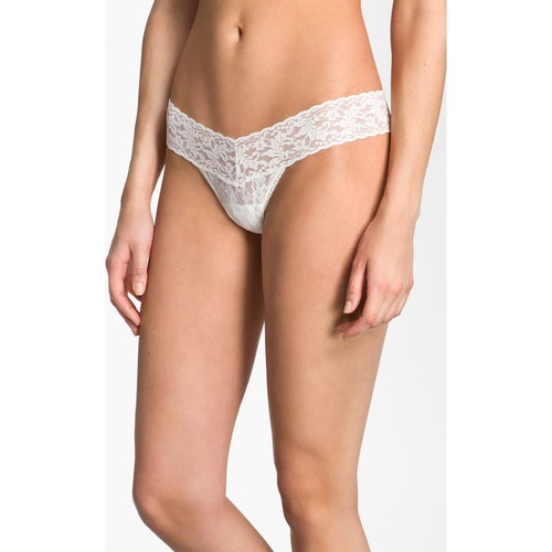  Hanky Panky Signature Lace Low Rise Thong_MARSHMALLOW