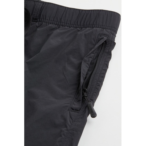에이치앤엠 H&M Relaxed Fit Belted Shorts