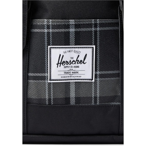 허쉘 Herschel Supply Co. Retreat