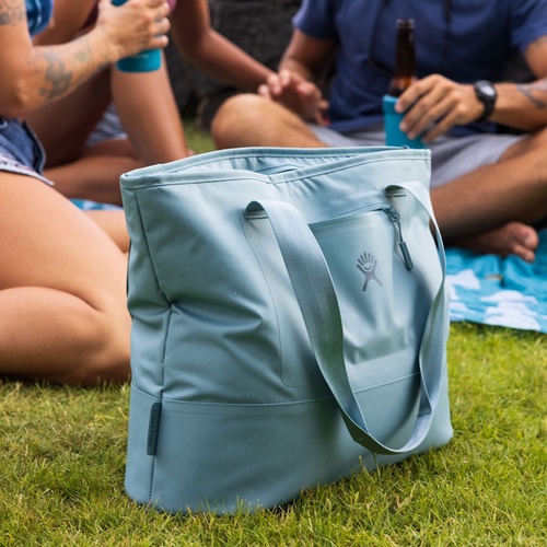  Hydro Flask Insulated 20L Tote - Hike & Camp