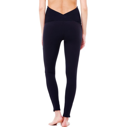  Ingrid & Isabel Active Maternity Leggings with Crossover Panel_JET BLACK