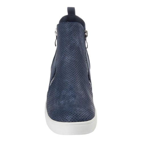  Journee Collection Pennelope Sneaker Wedge