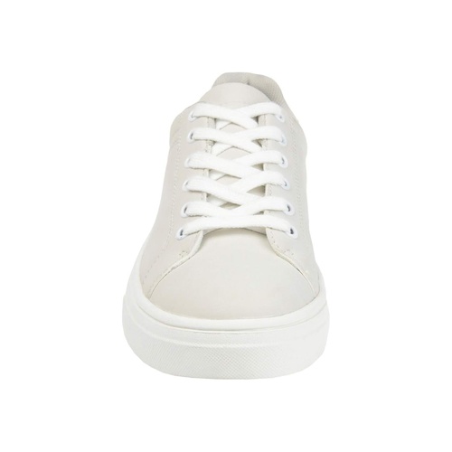  Journee Collection Comfort Foam Leeon Sneaker