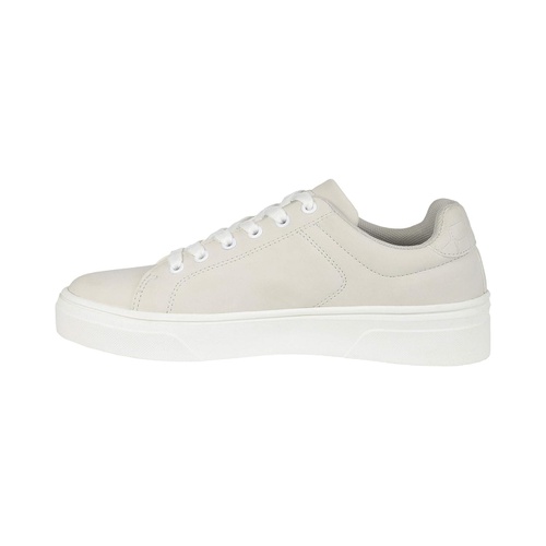  Journee Collection Comfort Foam Leeon Sneaker