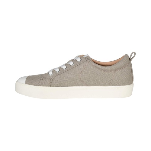  Journee Collection Comfort Foam Meesh Sneakers