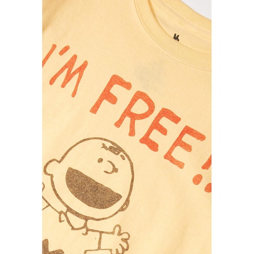  Junk Food Kids Im Free Peanuts T-Shirt (Big Kids)