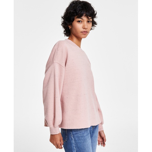 리바이스 Womens Leo Crewneck Raw-Edge-Hem Sweater