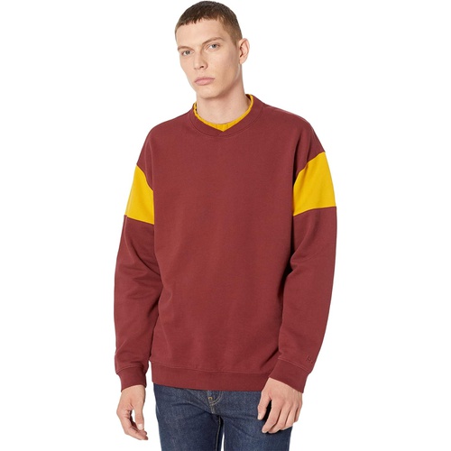  Levis Premium Varsity Crew Neck