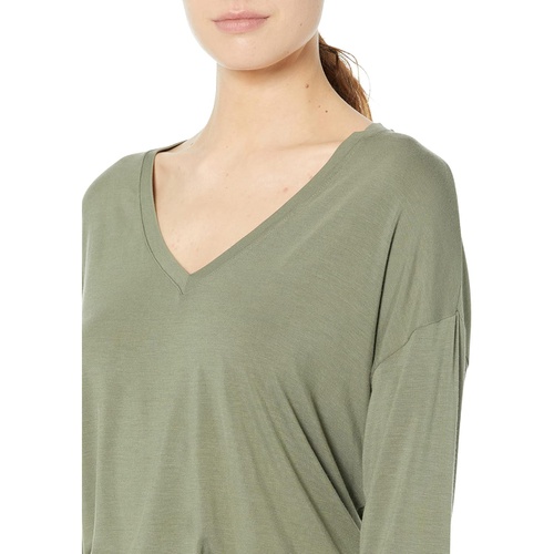  Majestic Filatures Soft Touch Semi Relaxed 3u002F4 Sleeve V-Neck Tee