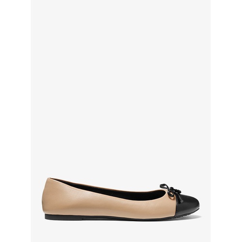 마이클코어스 MICHAEL Michael Kors Melody Two-Tone Ballet Flat