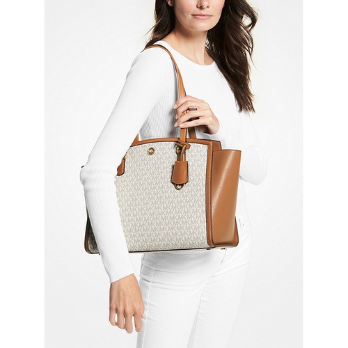 마이클코어스 MICHAEL Michael Kors Chantal Large Logo Tote Bag