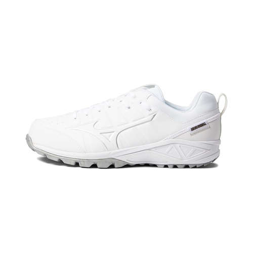  Mizuno Ambition 2 All Surface Low Turf Shoes