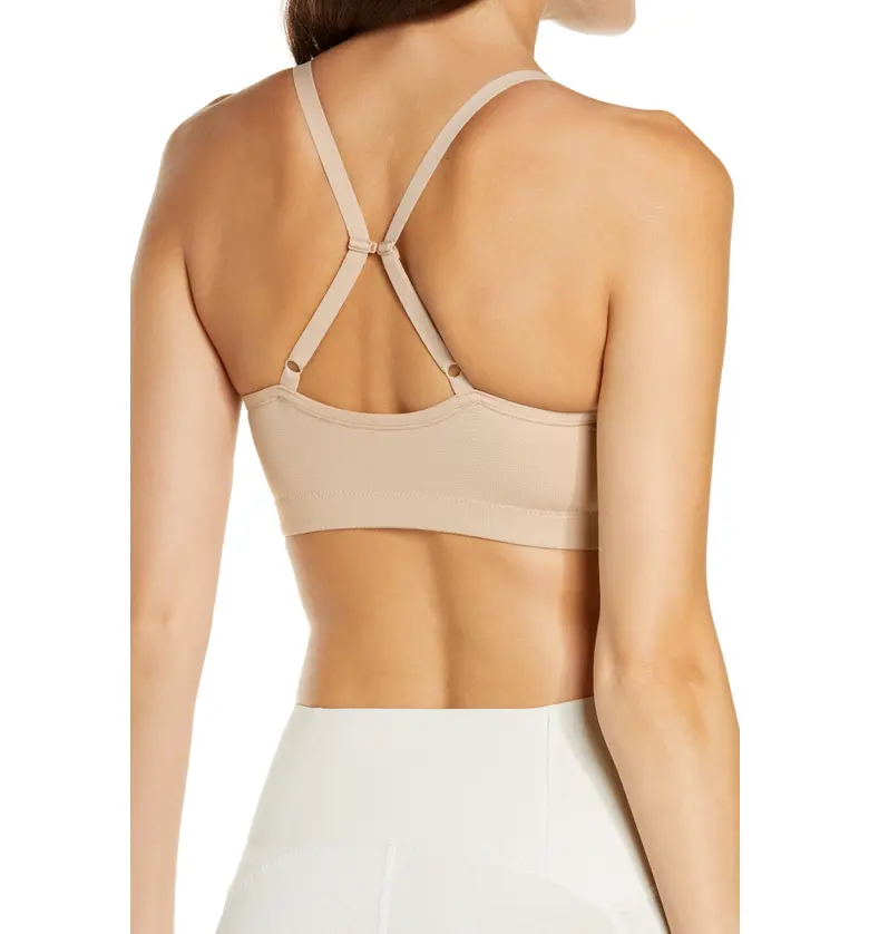  Natori Limitless Convertible Sports Bralette_CAF