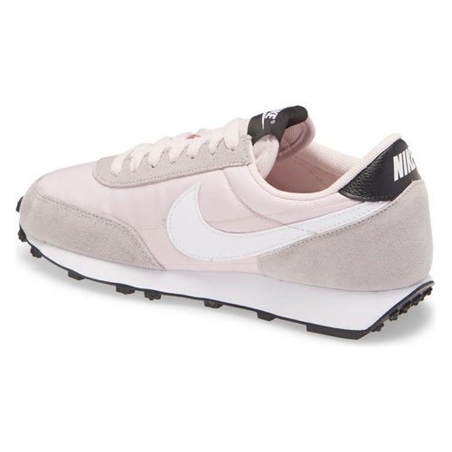 나이키 Nike Daybreak Sneaker_BARELY ROSE/ WHITE/ LILAC
