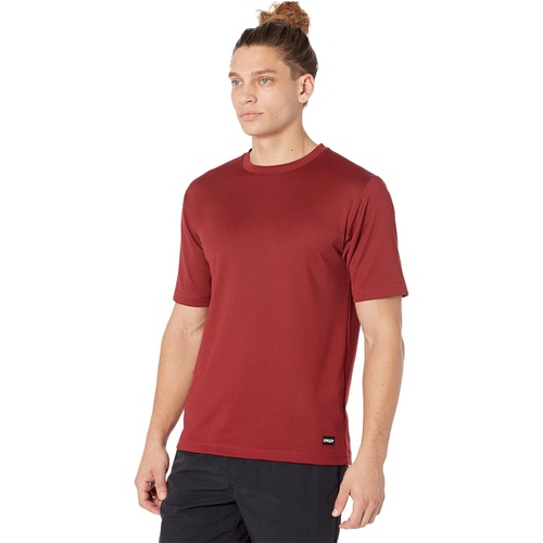 오클리 Oakley Swell Loose Fit UV Short Sleeve Rashguard