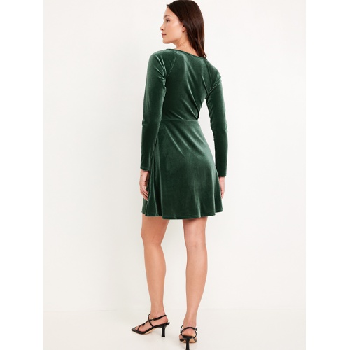 올드네이비 Fit & Flare Velvet Mini Dress