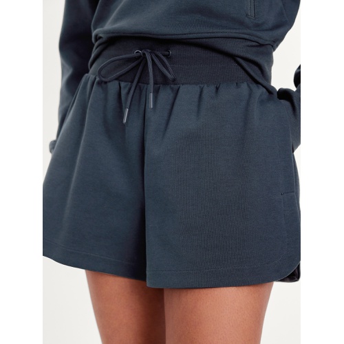 올드네이비 Extra High-Waisted Dynamic Fleece Shorts