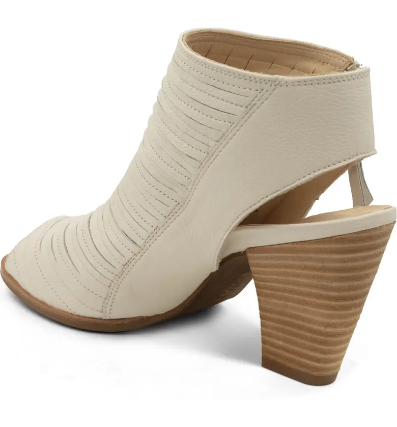  Paul Green Cayanne Leather Peep Toe Sandal_IVORY LEATHER