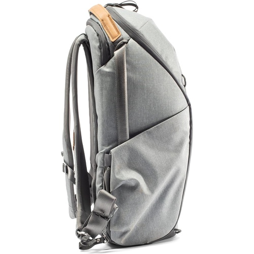  Peak Design 20 L Everyday Backpack Zip