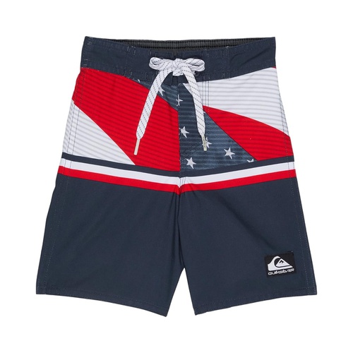 퀵실버 Quiksilver Kids Everyday USA 17 Boardshorts (Toddleru002FLittle Kids)