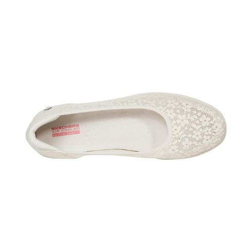 스케쳐스 SKECHERS Performance On-The-Go Dreamy Crochet Flat