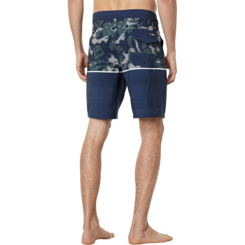  Salty Crew Tandem Boardshorts