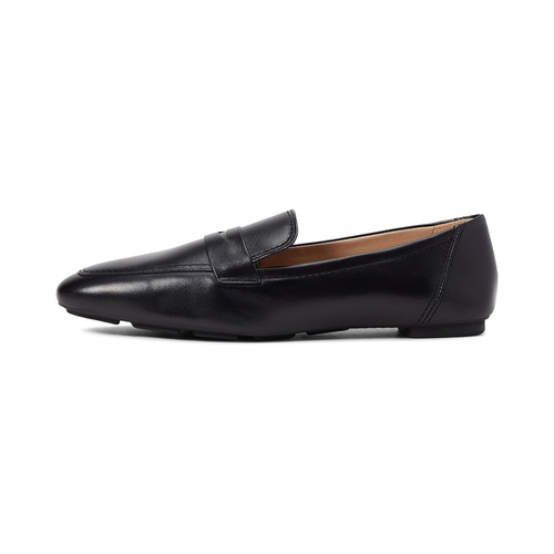  Stuart Weitzman Jet Loafer