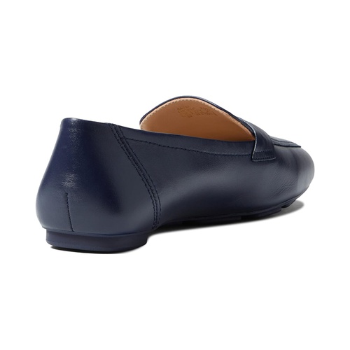  Stuart Weitzman Jet Loafer