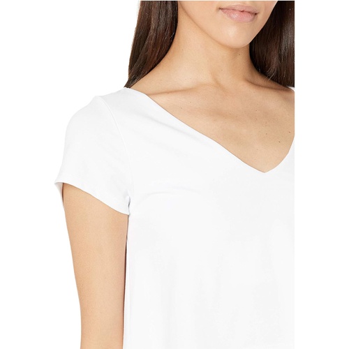  Susana Monaco Flared Crop V-Neck Tee