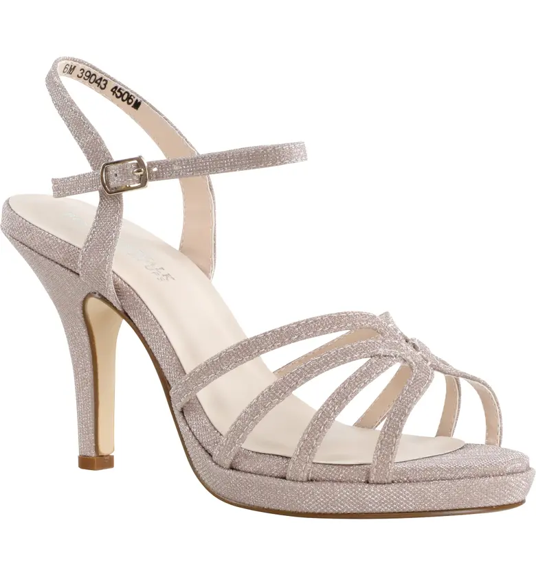 Touch Ups Mae Strappy Sandal_CHAMPAGNE