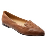 Trotters Harlowe Pointed Toe Loafer_LUGGAGE/ BROWN LEATHER