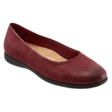 Trotters Darcey Skimmer Flat_DARK RED LEATHER