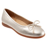 Trotters Dellis Flat_CHAMPAGNE LEATHER