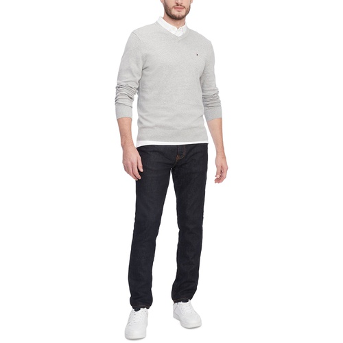 타미힐피거 Mens Essential Solid V-Neck Sweater