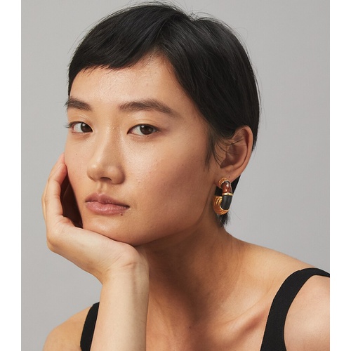 토리버치 Tory Burch KIRA RIDGED HOOP EARRING