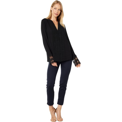  Vince Camuto Long Sleeve Crinkle Crepon Lace Top