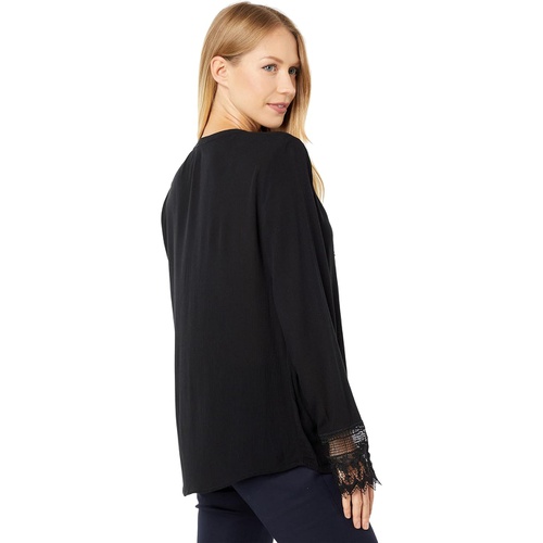  Vince Camuto Long Sleeve Crinkle Crepon Lace Top