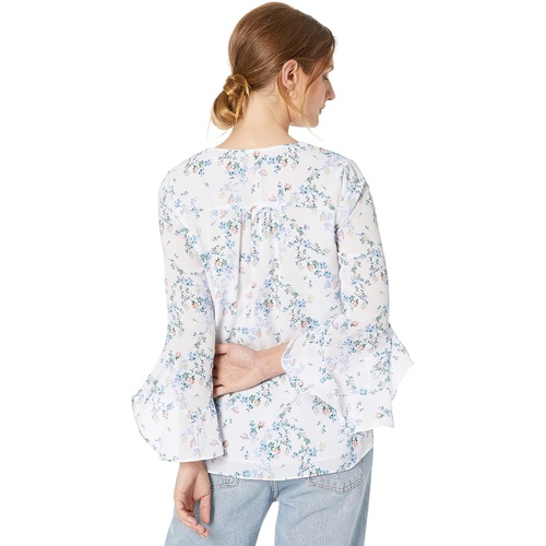  Vince Camuto Flutter Sleeve V-Neck Rosey Vines Blouse