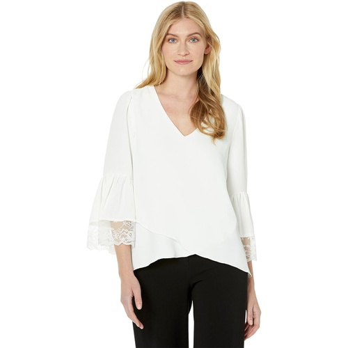  Vince Camuto Tiered Lace Ruffle Sleeve V-Neck Blouse