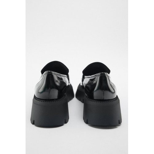 자라 Zara LUG SOLE LOAFERS