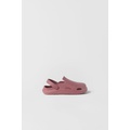 Zara KIDS/ SOLID COLOR RUBBERIZED CLOGS