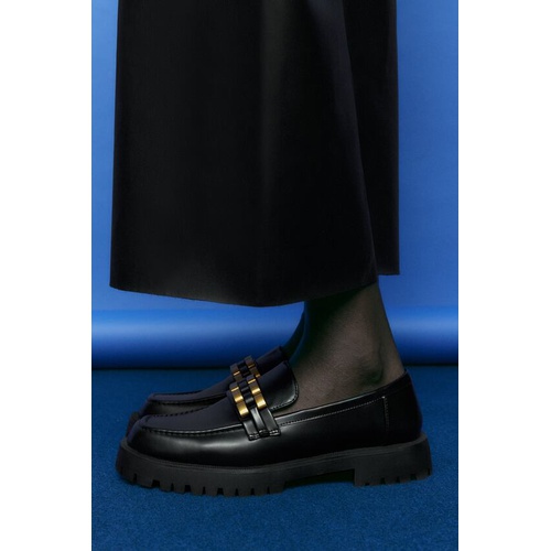 자라 Zara EMBELLISHED LUG SOLE LOAFERS