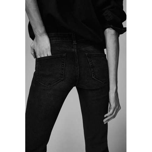 자라 Zara THE CONTOUR ZW BOOTCUT JEANS