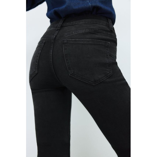 자라 Zara THE CONTOUR ZW BOOTCUT JEANS