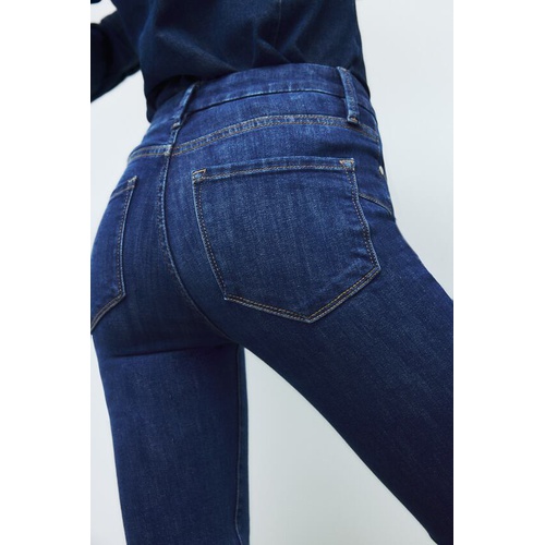 자라 Zara THE CONTOUR ZW BOOTCUT JEANS