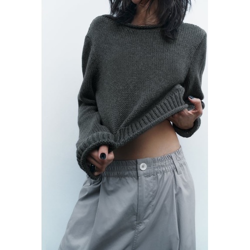 자라 Zara OPEN BACK KNIT CROP SWEATER