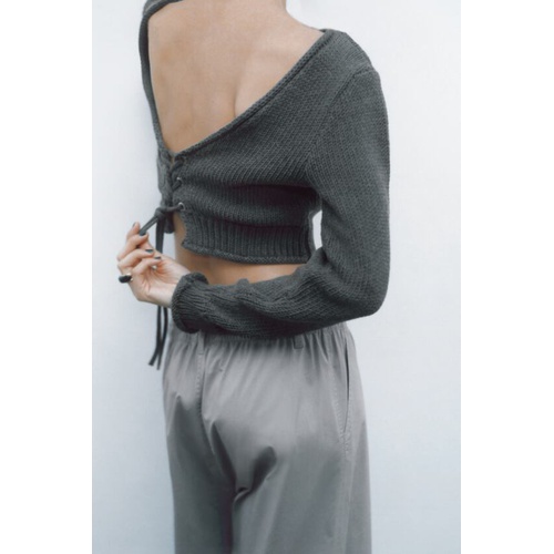 자라 Zara OPEN BACK KNIT CROP SWEATER